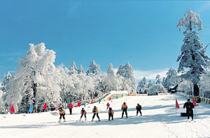峨眉山滑雪场