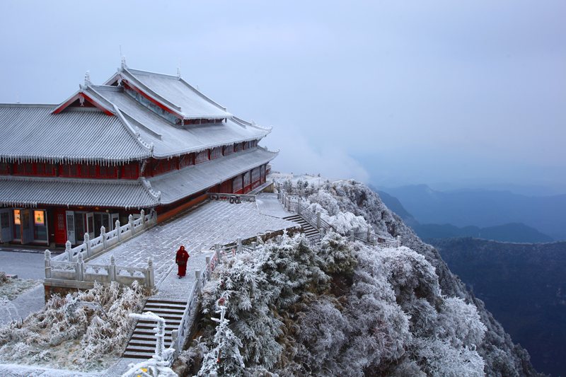 峨眉山最美冰雪季来临淡季优惠门票12月15日开启